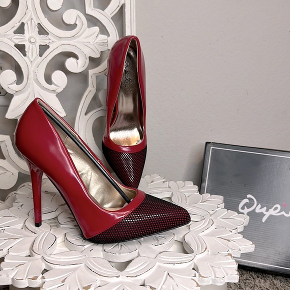NWT 4 Inch Stiletto red Pump Pointed in Red with black mesh details ✨ - Picture 4 of 10